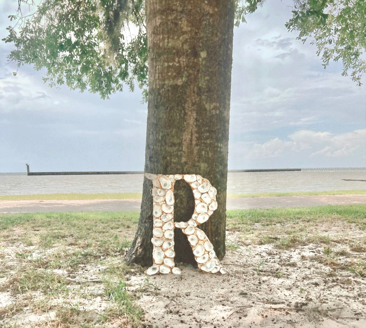 Large oyster letter